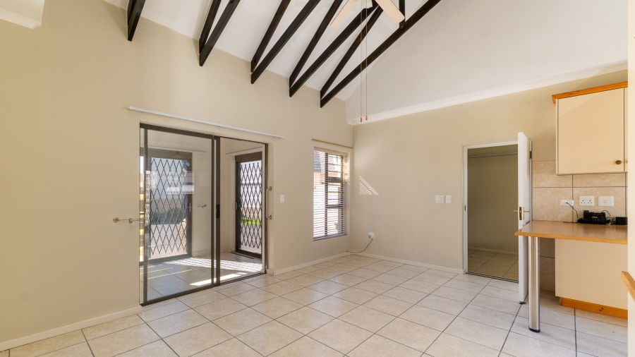 2 Bedroom Property for Sale in Blue Mountain Village Western Cape